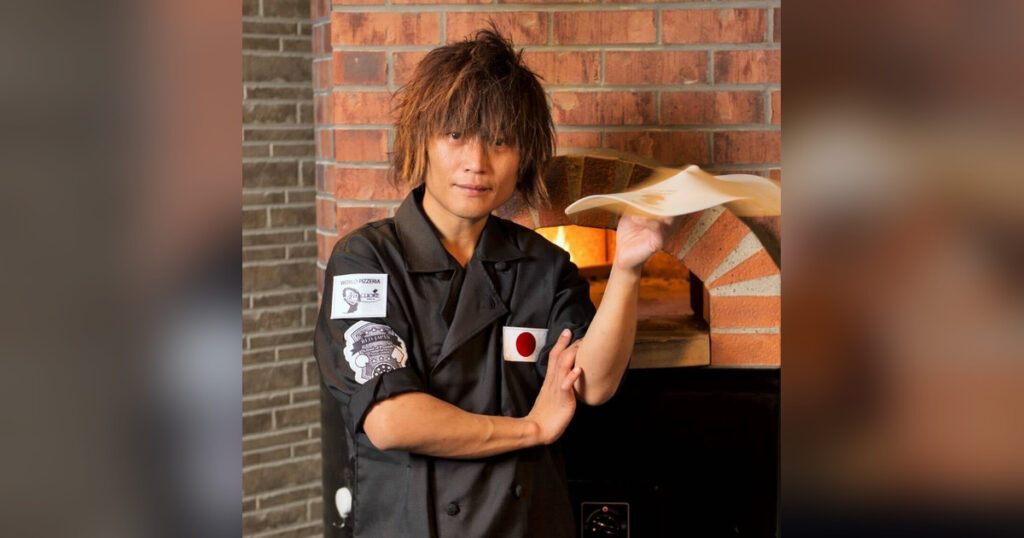 PIZZA☆世界チャンプ 赤荻 一也とは?ピザ技・人気動画・公式SNSを解説