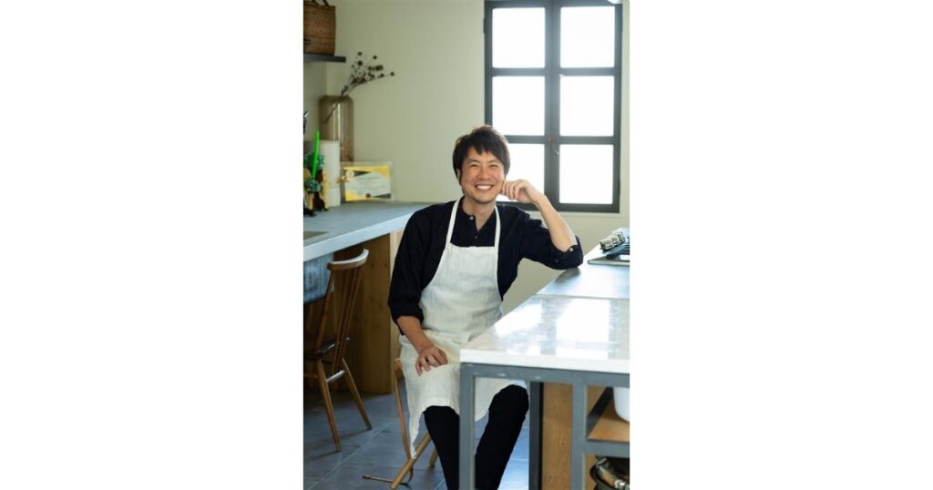コウケンテツとは？料理動画・経歴・レシピ絵本と公式SNSを紹介