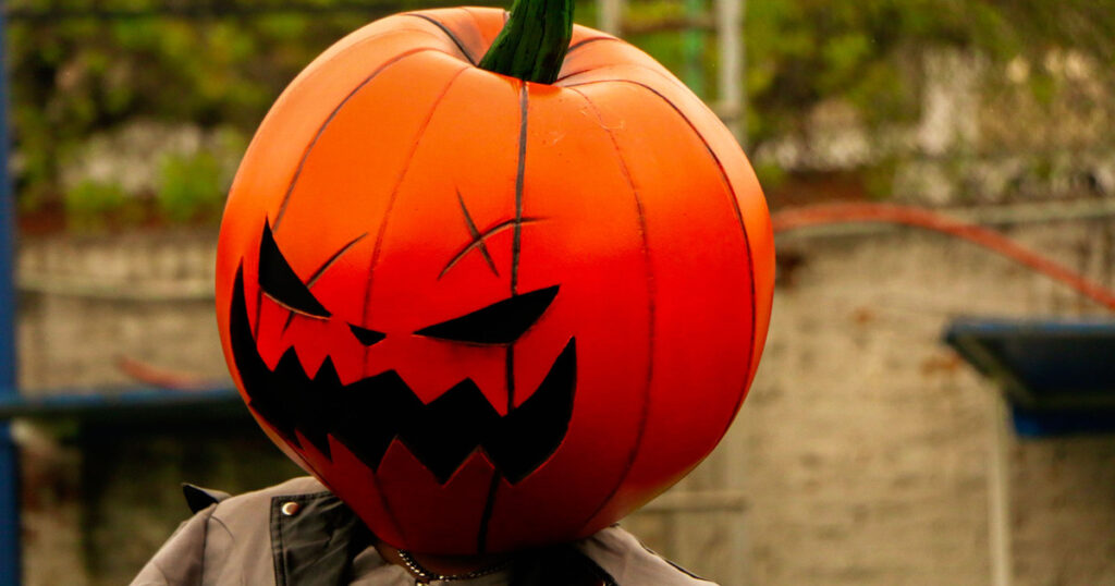 Pumpkin Head Illusionとは？かぼちゃを頭に見せる撮り方と注意点